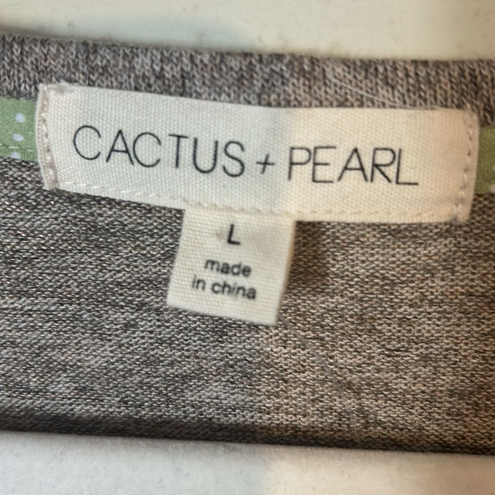 Cactus + Pearl 3/4 Sleeve Sheep‎ Shirt, size Large Brown - Picture 6 of 7